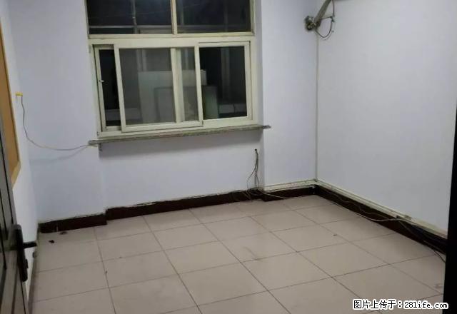 锦绣街体育路附近2楼三室一厅一卫，临街，价位面议 - 房屋出租 - 房屋租售 - 平顶山分类信息 - 平顶山28生活网 pds.28life.net